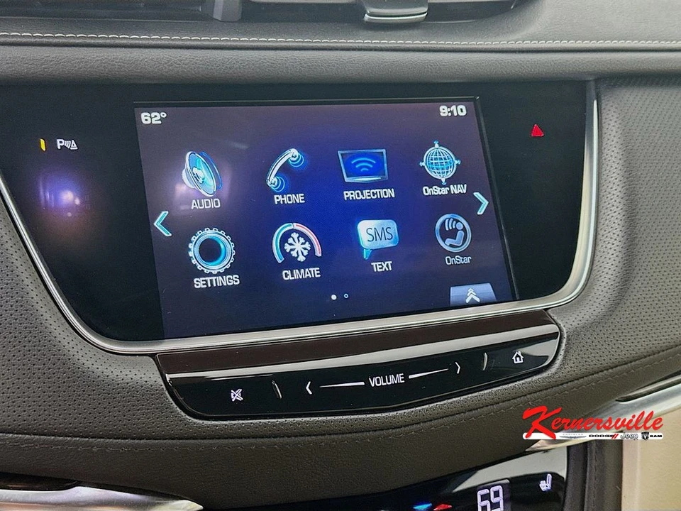 2019 Cadillac XT5 - Image 19 of 21