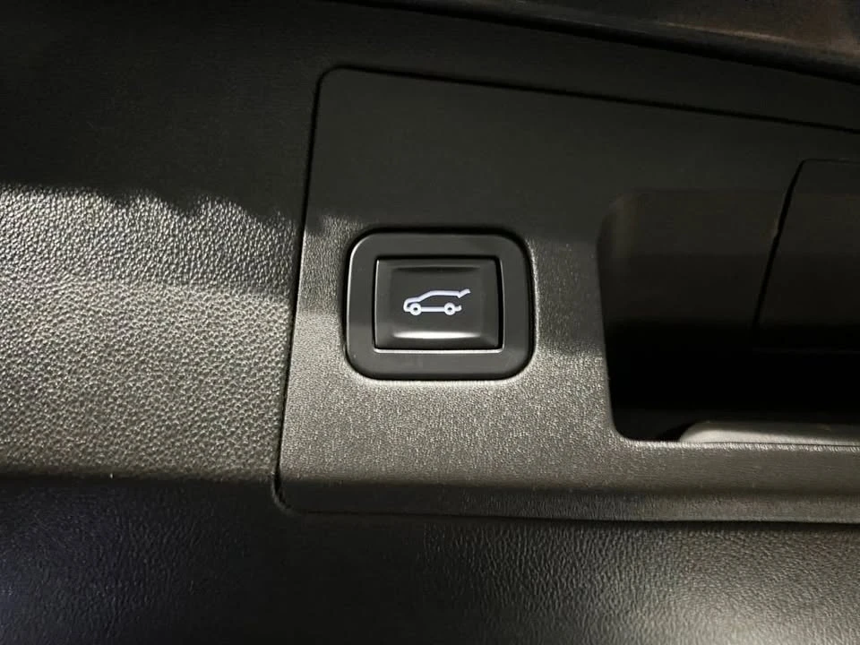 2019 Cadillac XT5 - Image 7 of 20