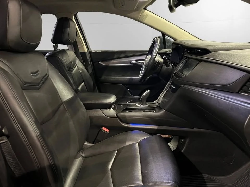 2019 Cadillac XT5 - Image 15 of 20