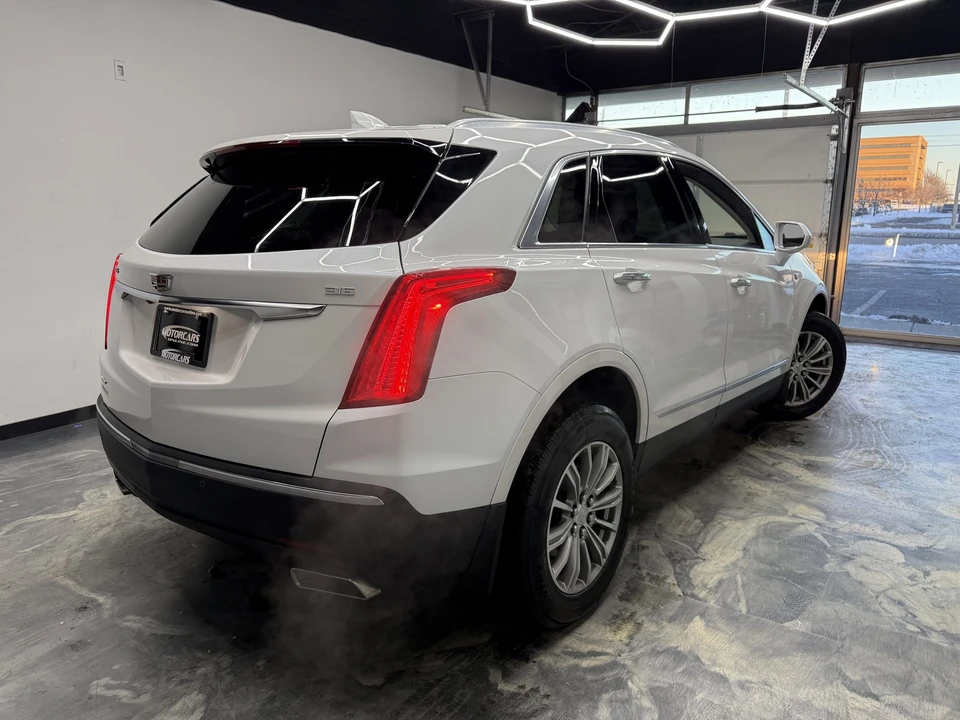 2019 Cadillac XT5 - Image 6 of 21