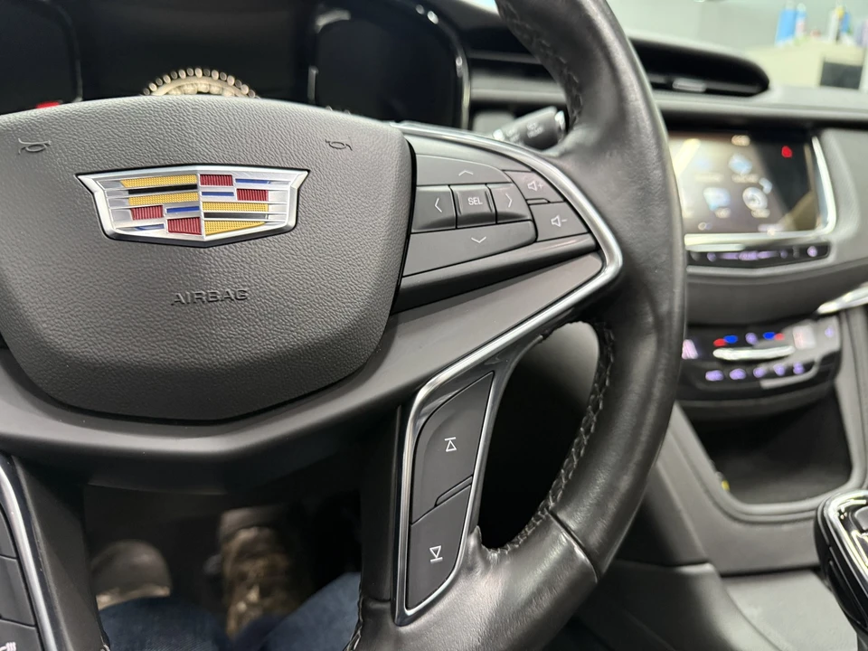 2019 Cadillac XT5 - Image 19 of 21