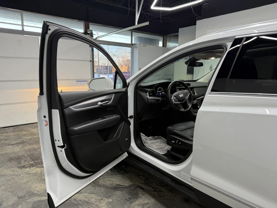 2019 Cadillac XT5 - Image 10 of 21
