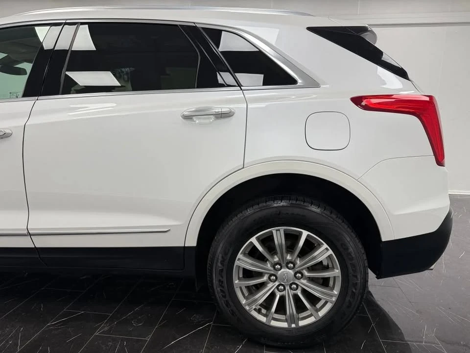 2019 Cadillac XT5 - Image 9 of 19
