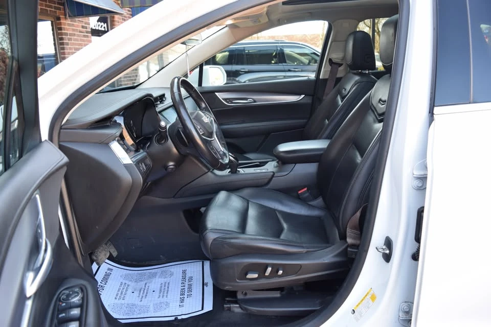 2019 Cadillac XT5 - Image 15 of 20