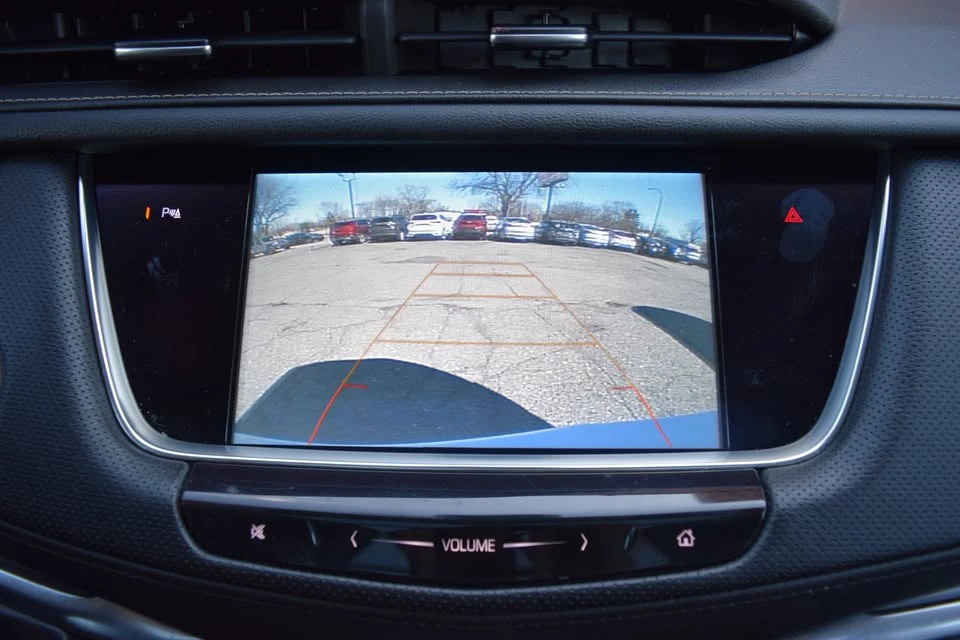 2019 Cadillac XT5 - Image 12 of 20