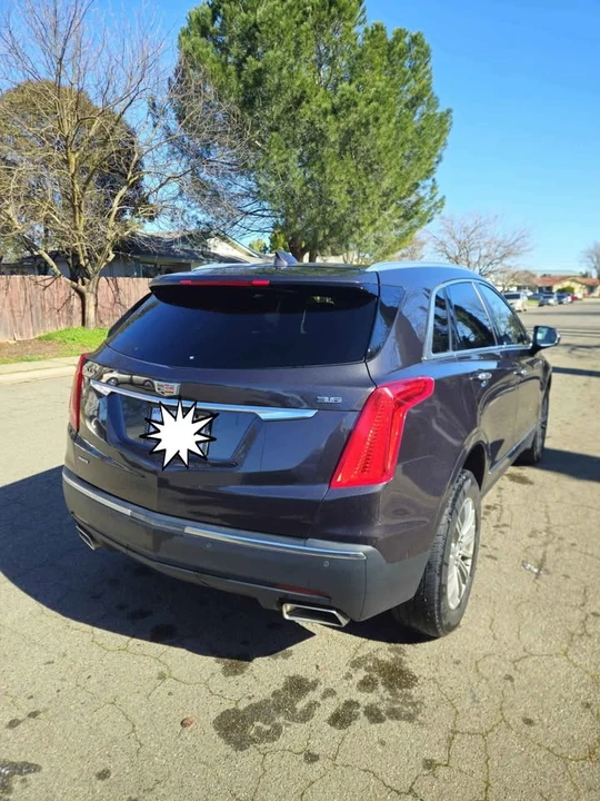 2019 Cadillac XT5 - Image 2 of 10