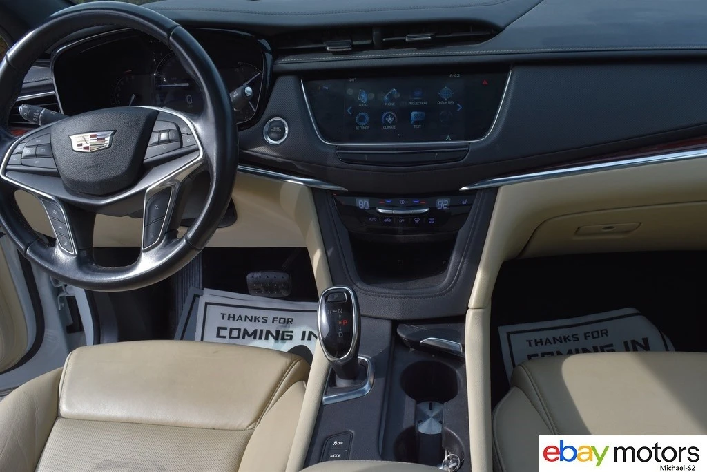 2019 Cadillac XT5 - Image 14 of 24