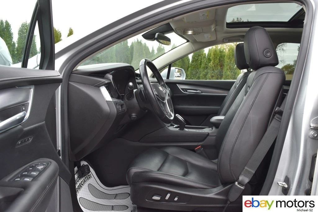 2019 Cadillac XT5 - Image 10 of 21
