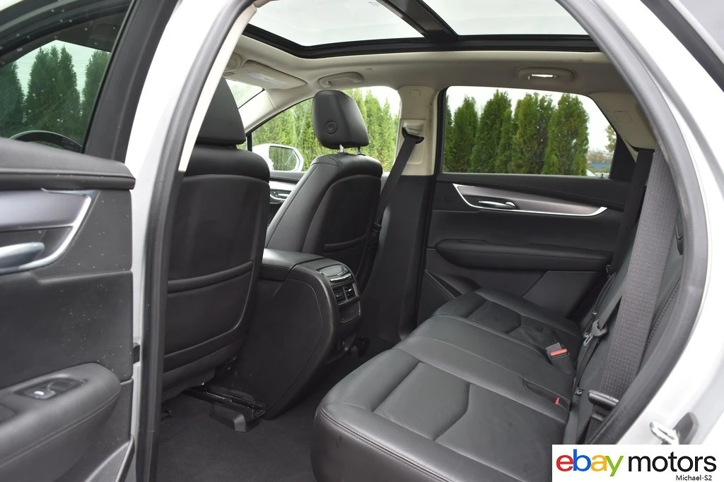 2019 Cadillac XT5 - Image 13 of 21