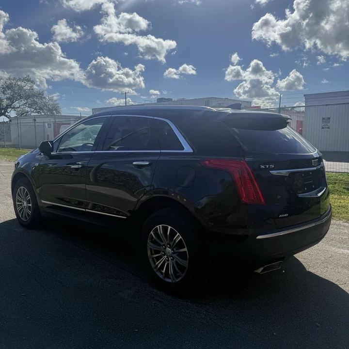 2019 Cadillac XT5 - Image 6 of 18