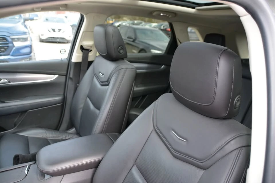 2019 Cadillac XT5 - Image 9 of 14