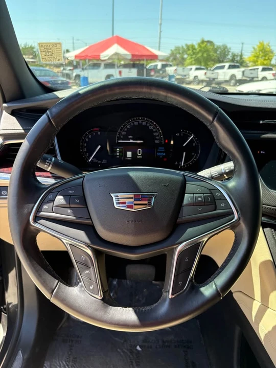 2019 Cadillac XT5 - Image 13 of 15