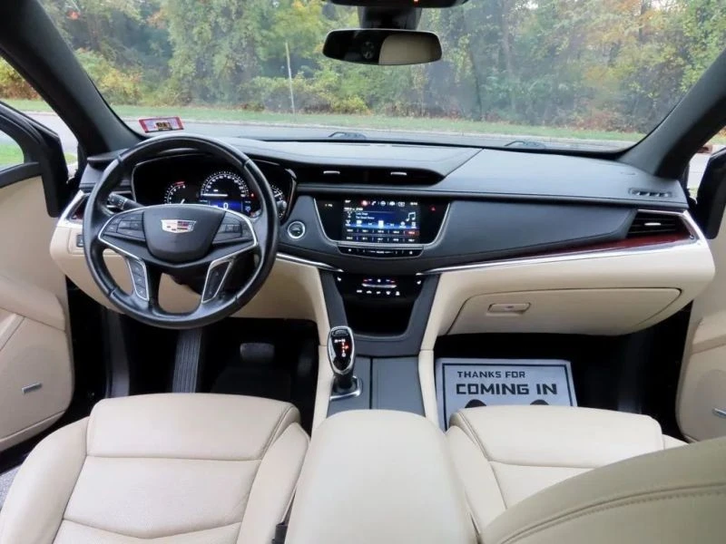 2019 Cadillac XT5 - Image 5 of 12