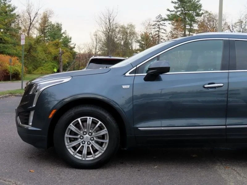 2019 Cadillac XT5 - Image 11 of 12