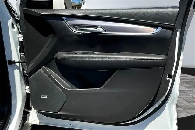 2019 Cadillac XT5 - Image 12 of 12
