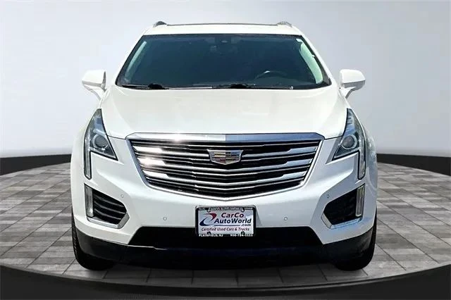 2019 Cadillac XT5 - Image 2 of 12