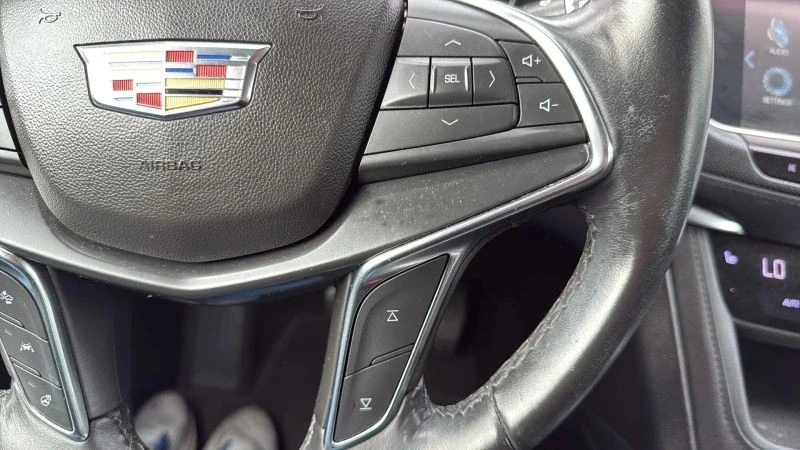 2019 Cadillac XT5 - Image 11 of 12
