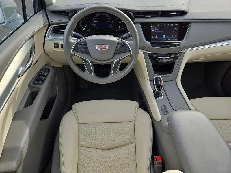 2019 Cadillac XT5 - Image 11 of 12