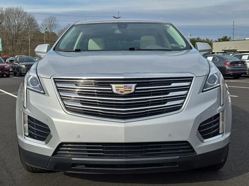 2019 Cadillac XT5 - Image 2 of 12