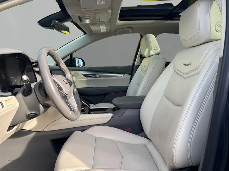 2019 Cadillac XT5 - Image 9 of 12
