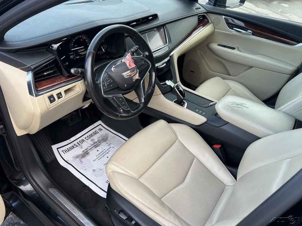 2019 Cadillac XT5 - Image 5 of 12