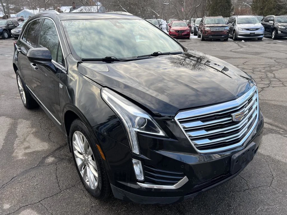 2019 Cadillac XT5 - Image 9 of 12