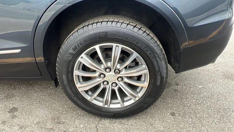 2019 Cadillac XT5 - Image 11 of 12