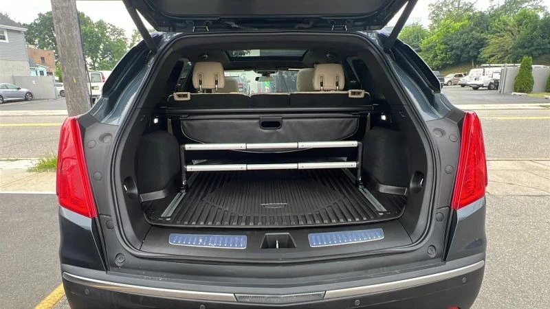 2019 Cadillac XT5 - Image 10 of 12
