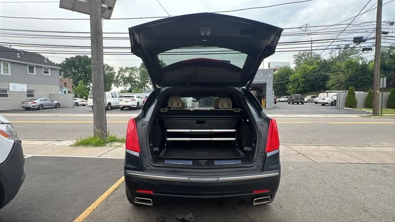 2019 Cadillac XT5 - Image 9 of 12