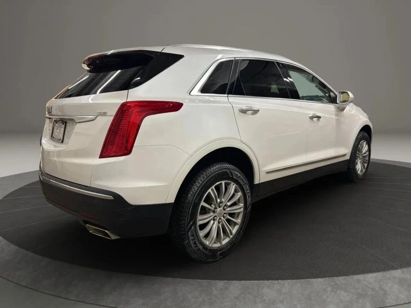 2019 Cadillac XT5 - Image 8 of 12