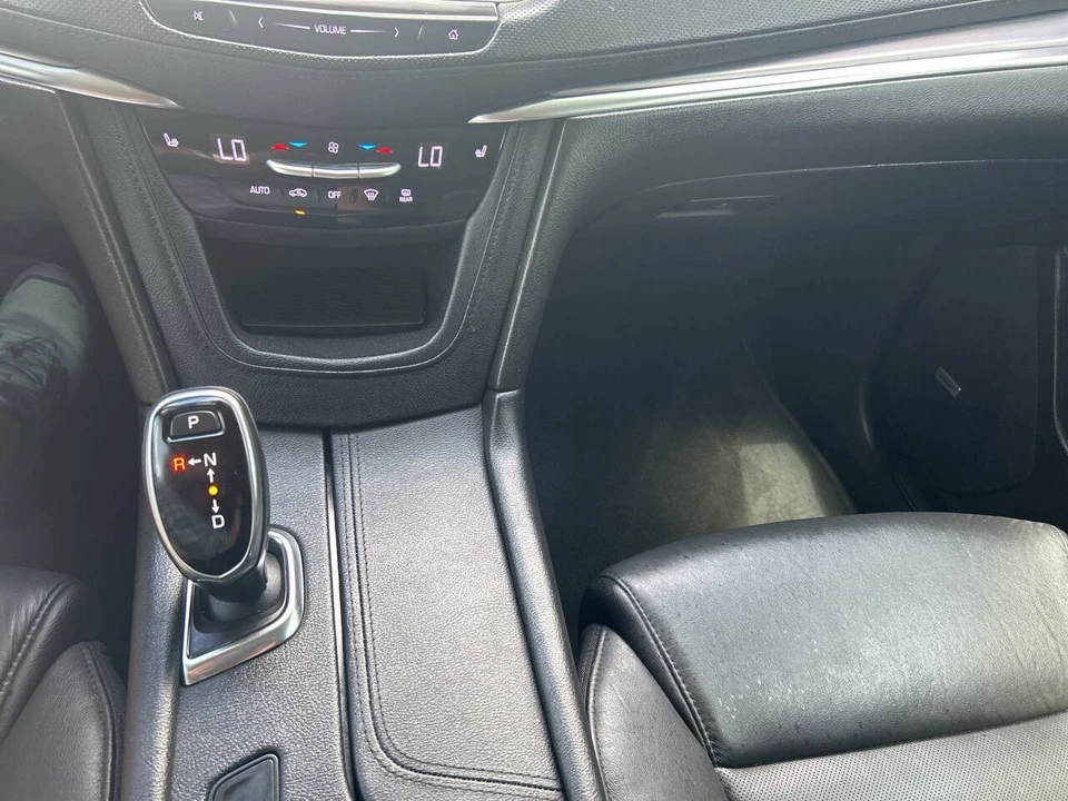 2019 Cadillac XT5 - Image 14 of 18