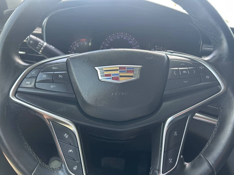 2019 Cadillac XT5 - Image 16 of 18
