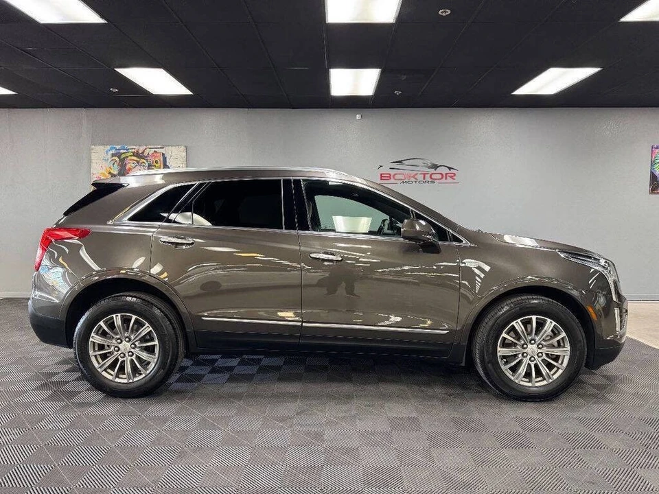 2019 Cadillac XT5 - Image 16 of 31