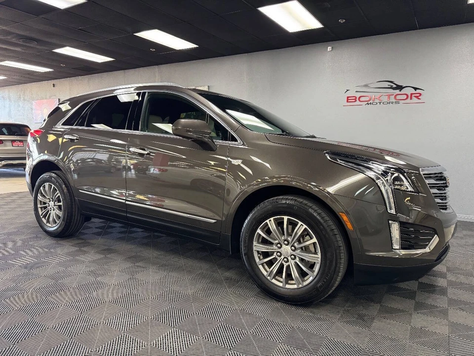 2019 Cadillac XT5 - Image 2 of 12