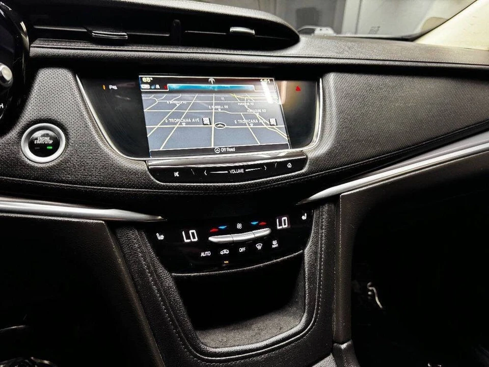 2019 Cadillac XT5 - Image 25 of 31