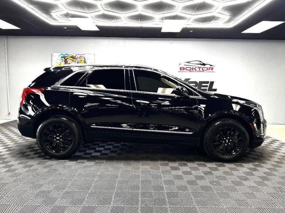 2019 Cadillac XT5 - Image 16 of 31