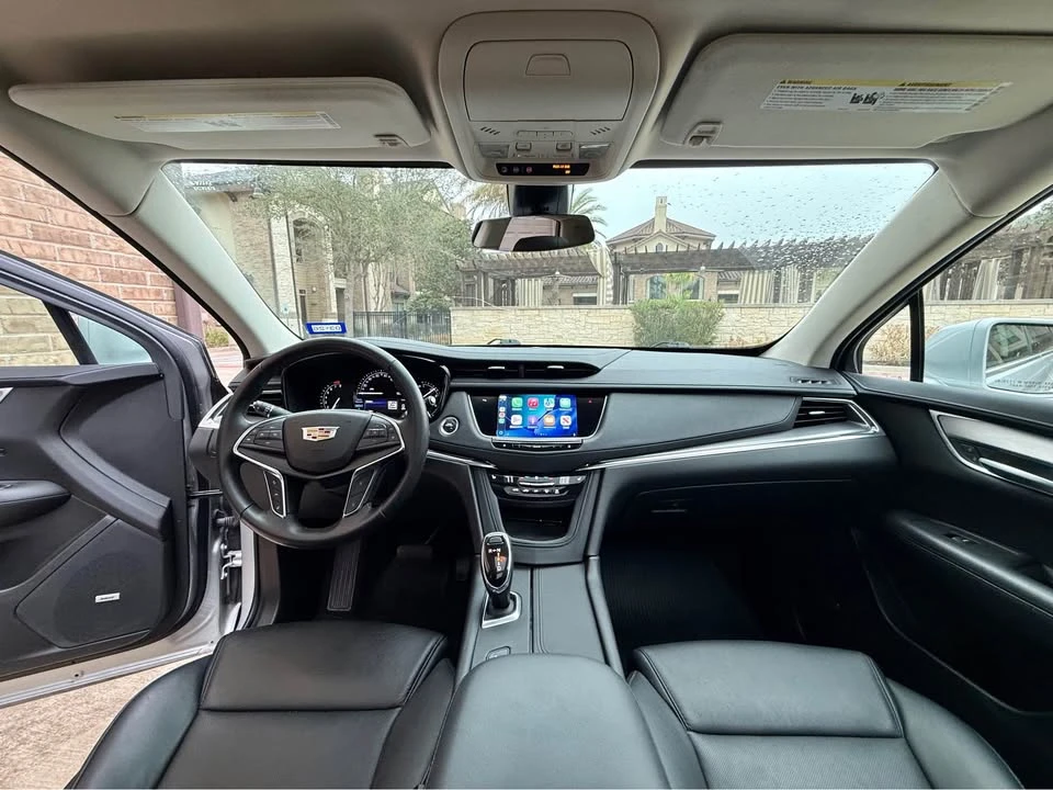 2019 Cadillac XT5 - Image 16 of 20