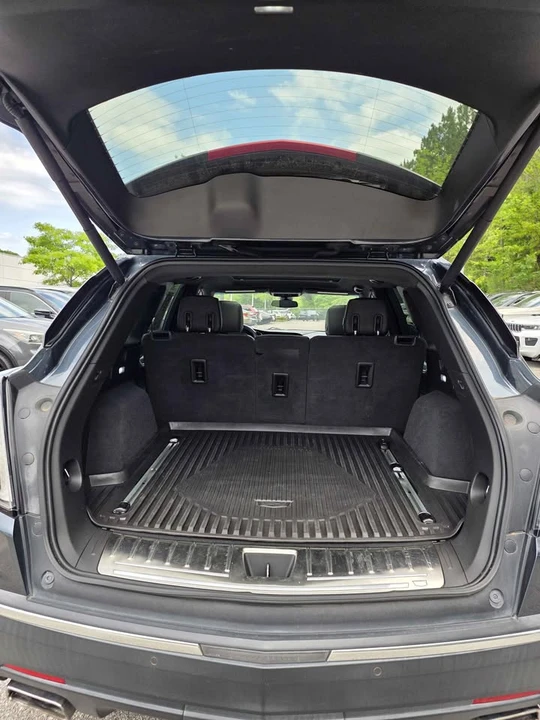 2019 Cadillac XT5 - Image 9 of 12