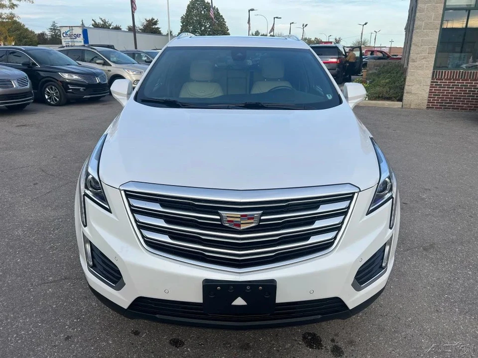 2019 Cadillac XT5 - Image 8 of 12