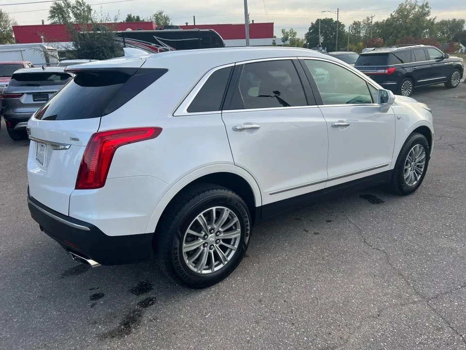2019 Cadillac XT5 - Image 5 of 12