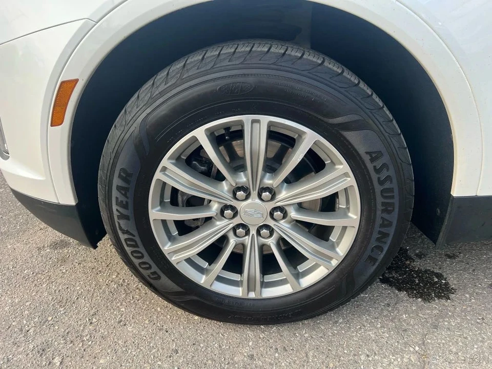 2019 Cadillac XT5 - Image 9 of 12