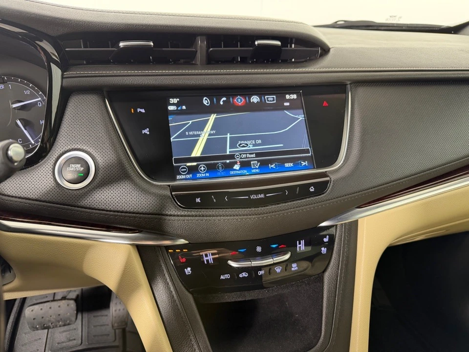 2019 Cadillac XT5 - Image 17 of 21
