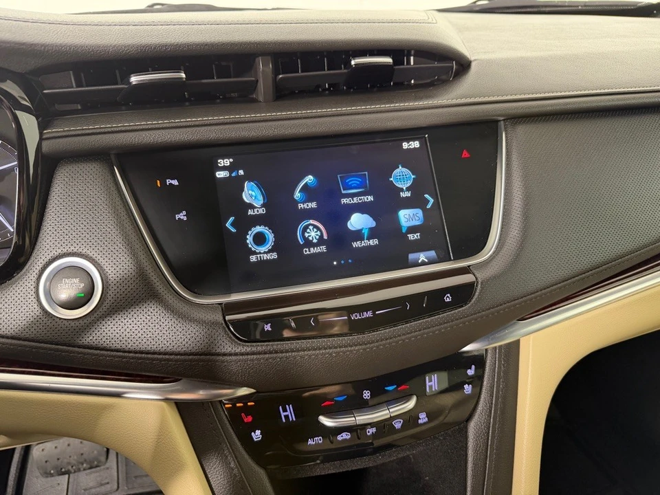 2019 Cadillac XT5 - Image 16 of 21