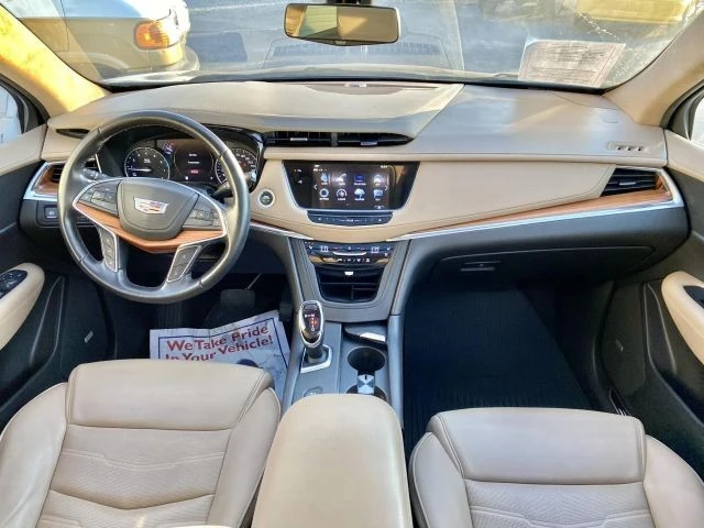 2019 Cadillac XT5 - Image 2 of 21