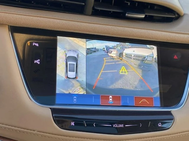 2019 Cadillac XT5 - Image 12 of 21