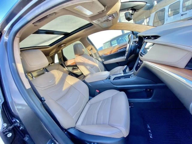 2019 Cadillac XT5 - Image 16 of 21
