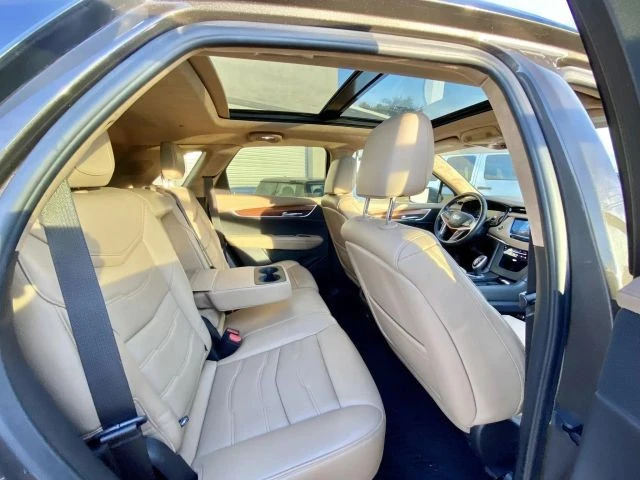 2019 Cadillac XT5 - Image 17 of 21