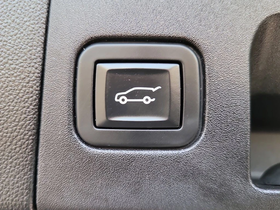 2019 Cadillac XT5 - Image 8 of 12