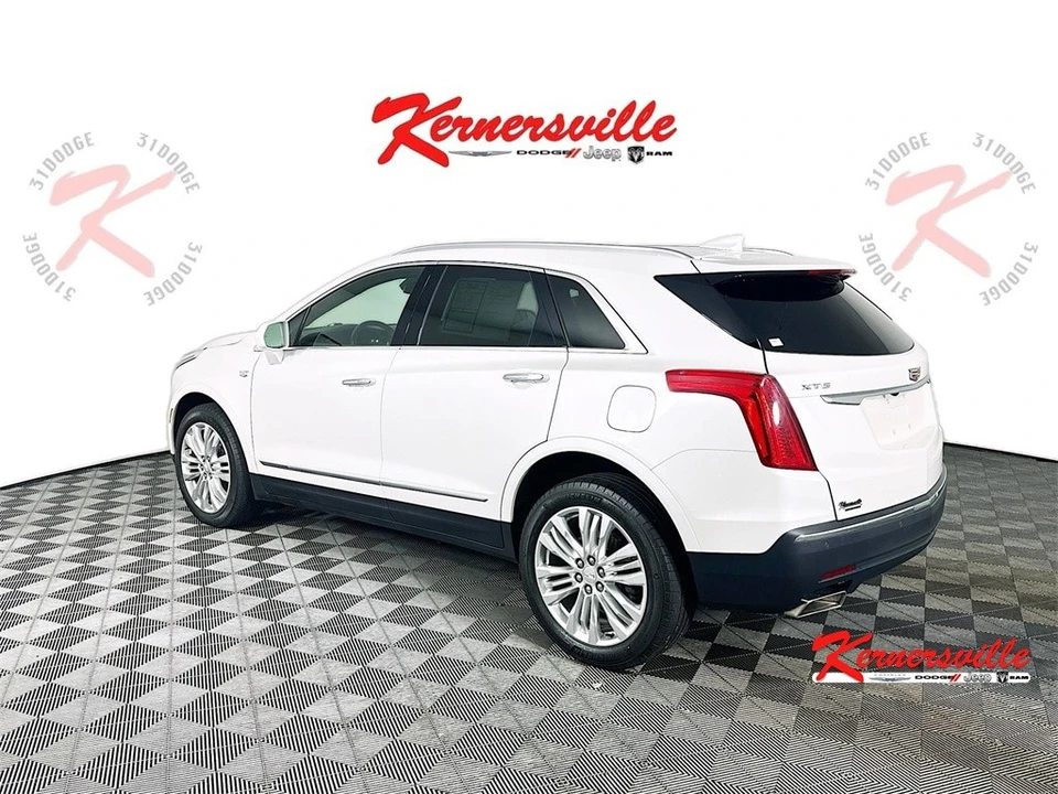 2019 Cadillac XT5 - Image 5 of 21
