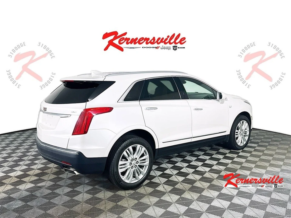 2019 Cadillac XT5 - Image 7 of 21
